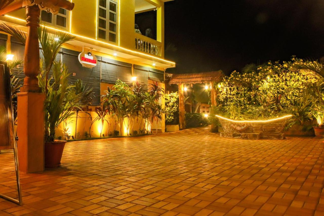 Grand Vatika Resort Arambol Exterior foto