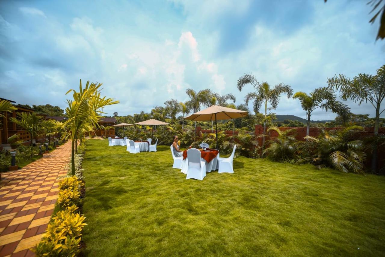 Grand Vatika Resort Arambol Exterior foto